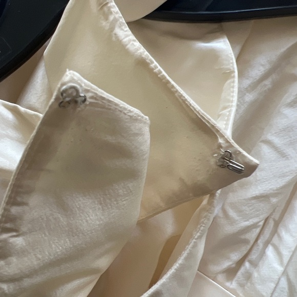 AMSALE Troy Silk Taffeta Wedding Gown - Picture 14 of 16